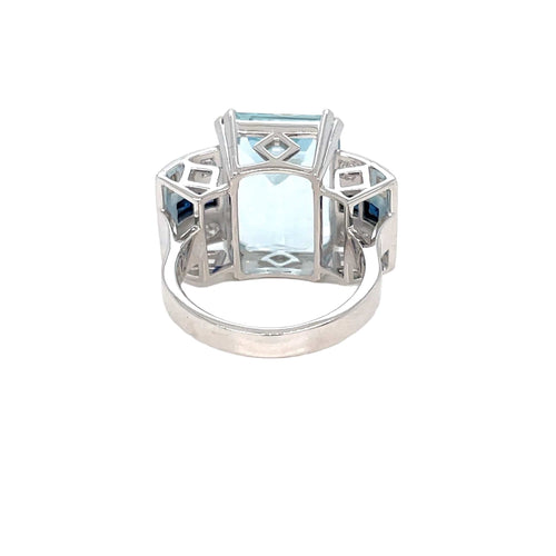 Bague 55 Bague Art déco en or 18 carats avec aigue-marine, saphirs et diamants 58 Facettes