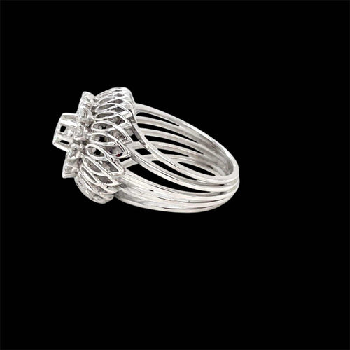 Bague 50 Bague bombe vintage en or blanc 18k et diamants 58 Facettes