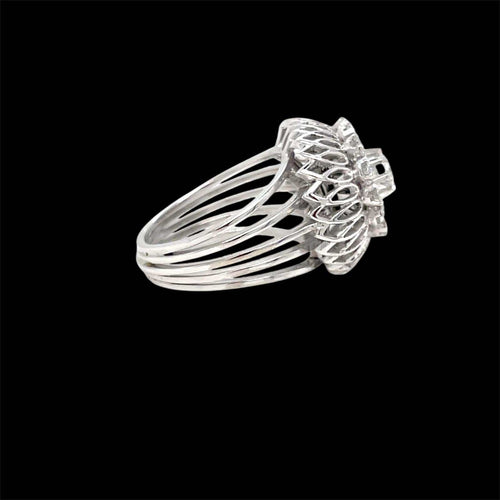 Bague 50 Bague bombe vintage en or blanc 18k et diamants 58 Facettes