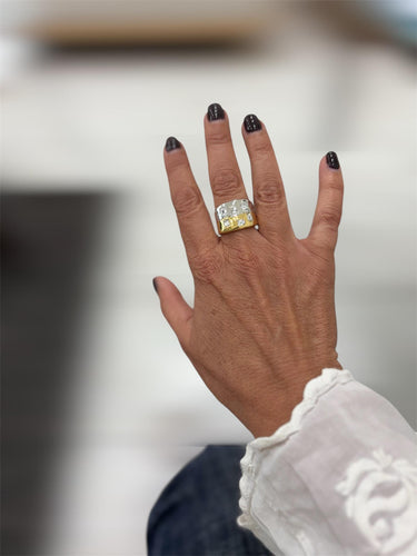 Bague 55 Faraone Gioielli - Bague bandeau en or jaune et blanc 18 kt et diamants 58 Facettes