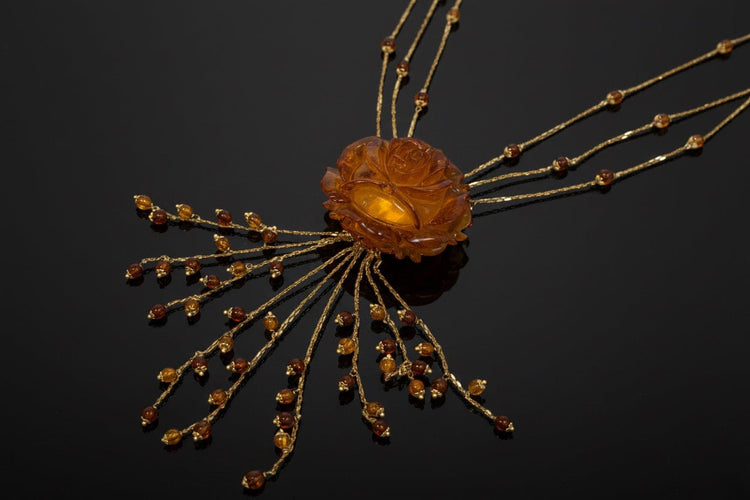 Collier Collier multifils avec pendentif en or 18 carats et ambre 58 Facettes