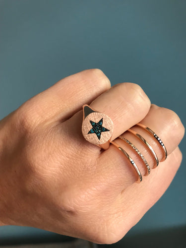 Bague 55 Bague minimaliste en or rose 14k et diamants 58 Facettes AR1694