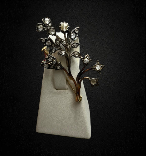 Broche Broche florale - Diamants taille rose en or et argent, Italie vers 1920 58 Facettes