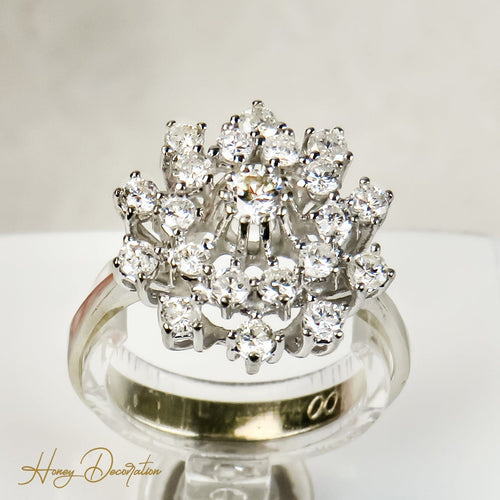 Bague 55 Bague en or blanc 14 carats avec diamants taille brillant, taille 55 58 Facettes 2824