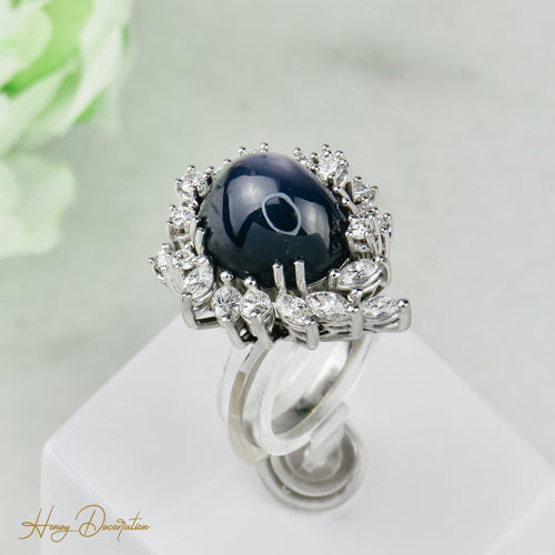 Bague 53.5 Bague en or blanc 750 avec saphir étoilé 15 ct et diamants 58 Facettes 1864