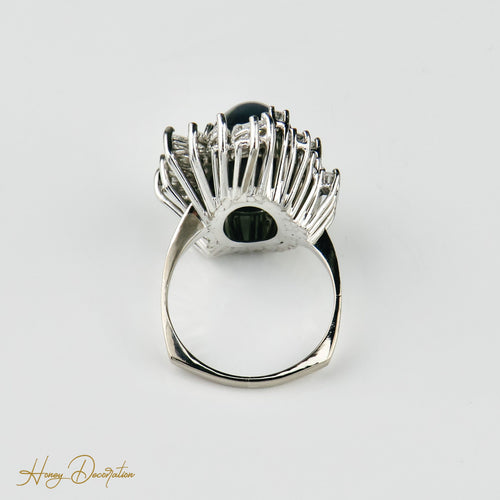 Bague 53.5 Bague en or blanc 750 avec saphir étoilé 15 ct et diamants 58 Facettes 1864