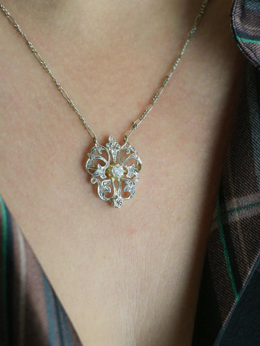 Collier Belle Époque - Collier en or blanc et jaune avec diamants taille ancienne 58 Facettes 1CA0000004/1 BIS