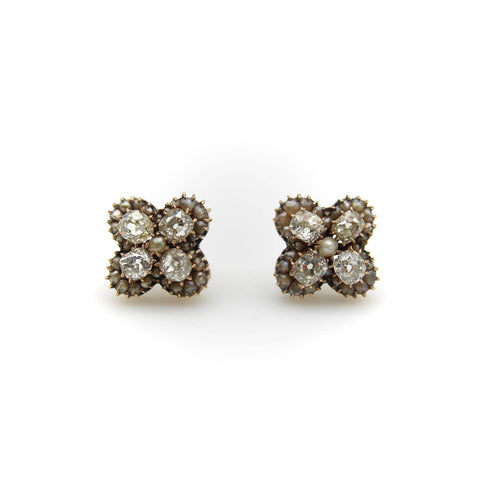 Boucles d'oreilles Boucles d’oreilles quatrefoil en or 14K, diamants taille ancienne et perles 58 Facettes