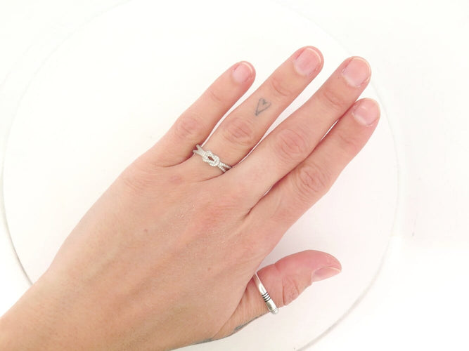 Bague 53 FRED Chance Infinie - Bague en or blanc 18k et diamants, taille 53 58 Facettes 271716