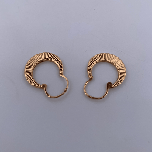 Boucles d'oreilles Boucles d’oreilles créoles texturées en or jaune 18K 1,14 g 58 Facettes 250013