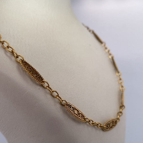 Collier Collier filigrane ajouré en or jaune 18 carats, 13,19 g 58 Facettes 250193