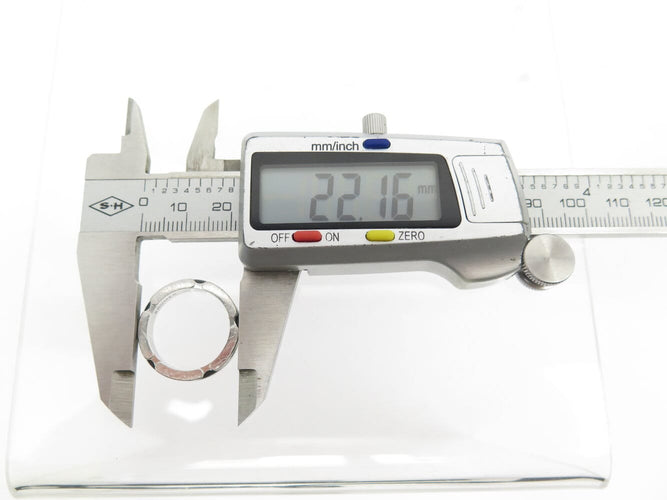 Bague 55 Chanel Ultra PM - Bague en or blanc 18k et céramique noire 58 Facettes 271539