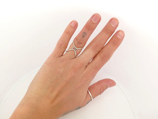Bague 50 Gucci GG Running - Bague 7 mm en or blanc 18k et diamants (T50) 58 Facettes 271884