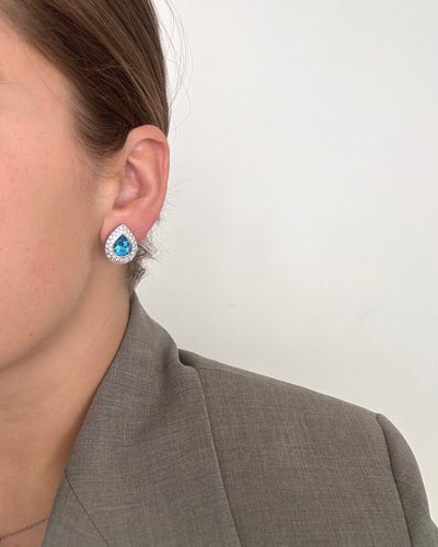 Boucles d'oreilles Boucles d’oreilles poire en or blanc 18k, topazes bleues et diamants 58 Facettes