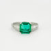 52 Emerald Platinum Diamond Ring - Art Deco 58 Facettes