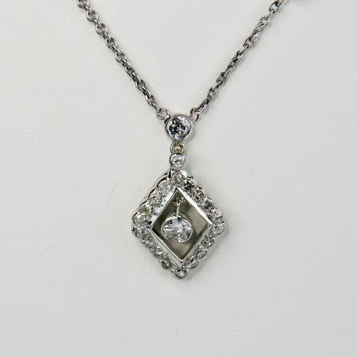 Collier Art déco - Collier en or blanc 585, platine et diamants 58 Facettes 2637