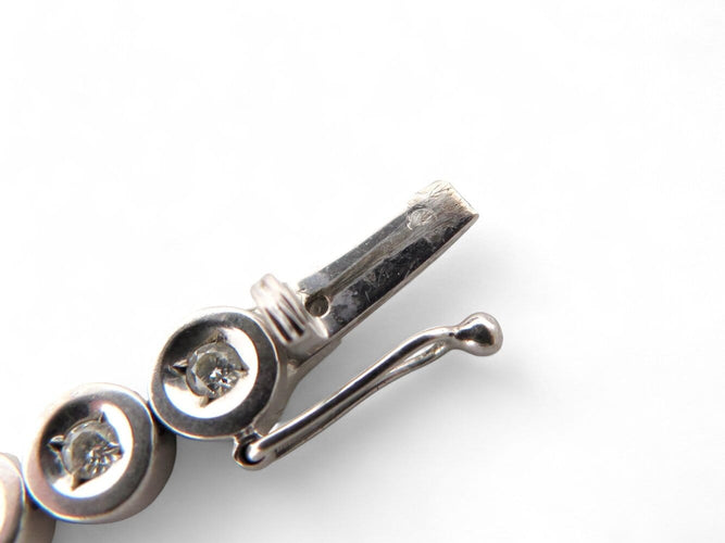 Bracelet Bracelet tennis rivière de diamants en or blanc 14 ct 2,1 ct 58 Facettes 268155