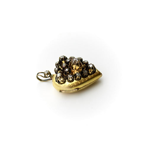 Pendentif Pendentif médaillon cœur en or 18k et diamants taille rose 58 Facettes
