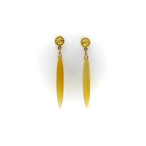 Boucles d'oreilles Boucles d’oreilles pendantes style Renaissance étrusque en or 18K et calcédoine 58 Facettes
