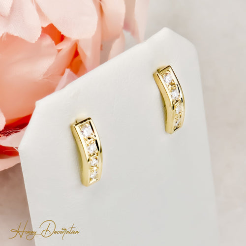 Boucles d'oreilles Boucles d'oreilles - Quart de créoles en or jaune 585 et diamants 58 Facettes 2337