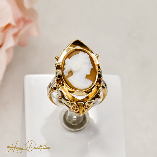 Bague 52.5 Bague camée victorienne en or 585, diamants et platine 58 Facettes 2623