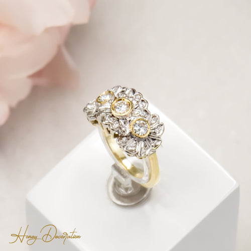 Bague 52.5 Bague Art déco rétro années 1940 en or blanc 14 carats et diamants 58 Facettes 2601