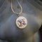 Pendentif Cartier - Pendentif médaillon vintage en or jaune 14K émaillé 58 Facettes A1003B