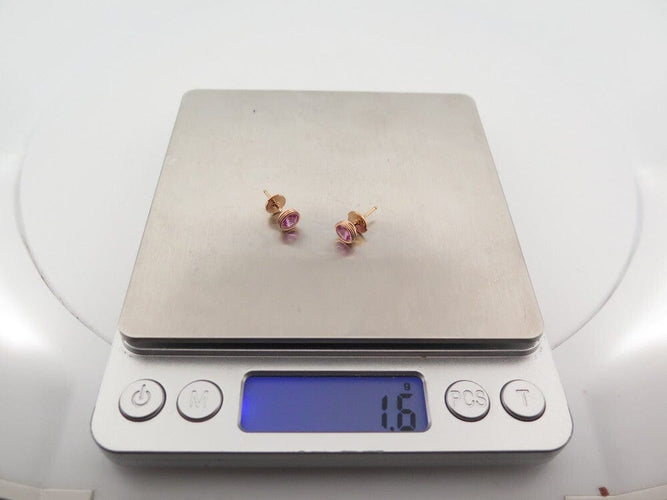 Boucles d'oreilles Poiray Lolita - Boucles d’oreilles puces en or jaune 18k et saphir rose 58 Facettes 254850