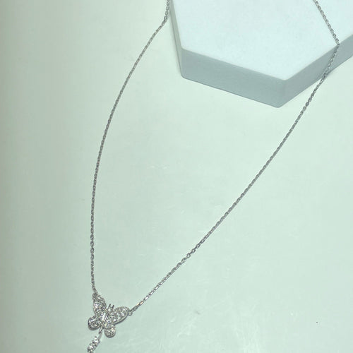 Collier Collier papillon en or blanc 18K et diamants 0,33 ct 58 Facettes 250103