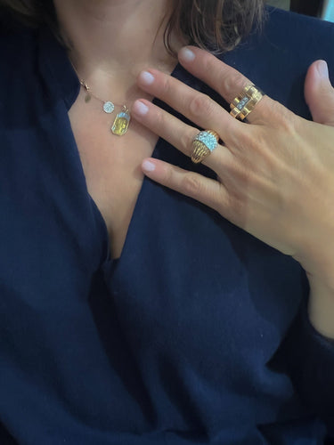 Bague 61 Bague Tank vintage en or jaune et 3 diamants 58 Facettes 1