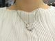 Collier Collier pendentif fleur camélia en or blanc 18k et diamants 1,63 ct 58 Facettes 270129