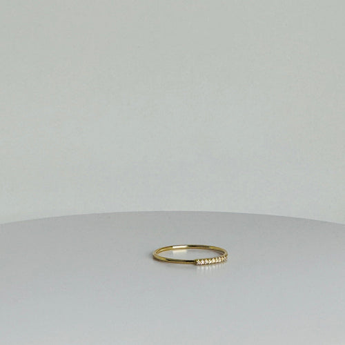 Bague Bague vintage en or jaune 14 carats et diamants 58 Facettes 2502034