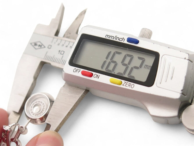 Boucles d'oreilles Chopard Happy Spirit - Boucles d'oreilles en or blanc et diamants 1,90 ct 58 Facettes 269989