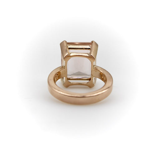 Bague Bague vintage en or rose 14k avec morganite taille émeraude 58 Facettes A2001X