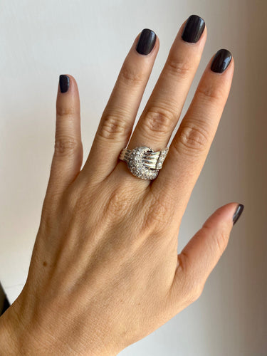 Bague 58 Bague Art déco en or blanc 18k et diamants 58 Facettes
