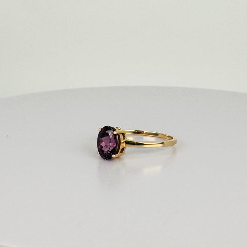 Bague Bague vintage en or jaune 14k avec spinelle violet naturel 58 Facettes 2504088