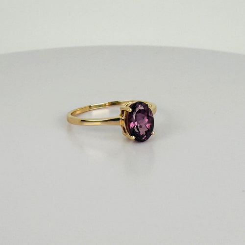 Bague Bague vintage en or jaune 14k avec spinelle violet naturel 58 Facettes 2504088
