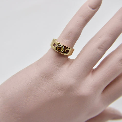 Bague MWM Goldsmithing - Bague en or jaune 14k et diamants roses 58 Facettes