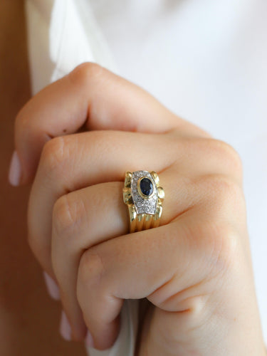 Bague 54.5 Bague à godrons en or jaune 18 carats, saphir ovale et diamants 58 Facettes 1160