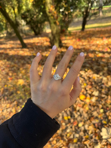 Bague 52.5 Bague poire halo en or blanc 18k et diamants 58 Facettes