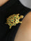 Broche Broche tortue en or jaune 18 carats, émeraudes et rubis 58 Facettes 1170.2