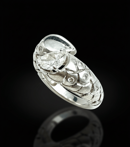 Bague 53 Bague serpent - Or blanc 18 carats et diamants 58 Facettes