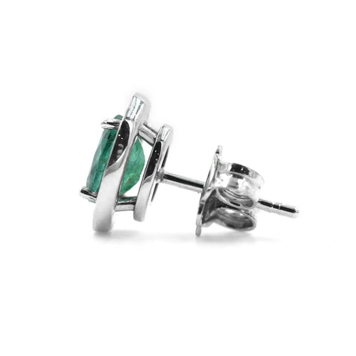 Boucles d'oreilles Boucles d’oreilles en or blanc 18 ct avec émeraudes de Zambie et diamants 58 Facettes 14302