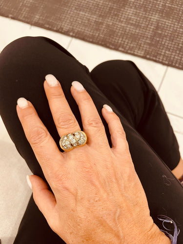 Bague 56 Bague Art déco pavée de diamants en or rose 18 carats et argent 58 Facettes