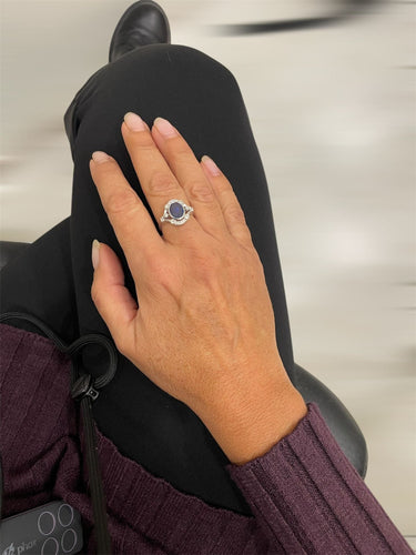 Bague 55 Art déco - Bague en or blanc 18 carats, saphir birman et diamants 58 Facettes