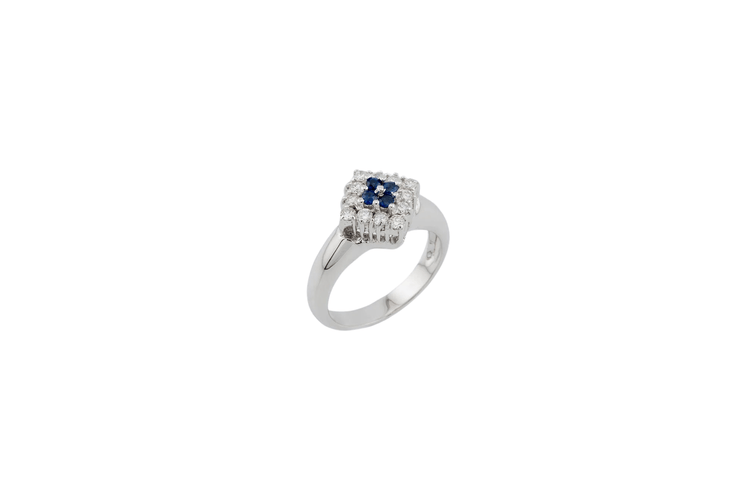 Bague 48 Bague en or blanc avec diamants et saphir 58 Facettes ANL649