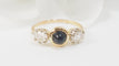 Bague 51 Bague cabochon saphir et diamants en or jaune 18 kt 58 Facettes 32794