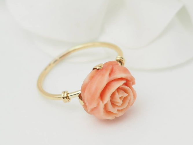 Bague 56 Bague fleur Art nouveau en or jaune 18 ct et corail 58 Facettes 33418