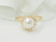 Bague 52.5 Bague marguerite en or jaune 18 ct, perle Akoya et diamants 58 Facettes 33428