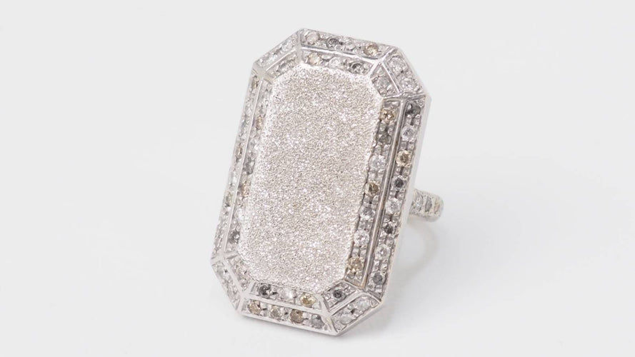 Bague 45.5 Carolina Bucci - Bague Emerauld Cut Ring en or blanc et diamants 58 Facettes 32862